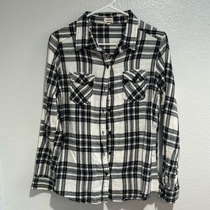 Lightweight Women’s Flannel